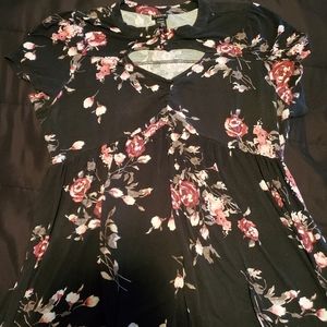 Floral torrid shirt! Nwot